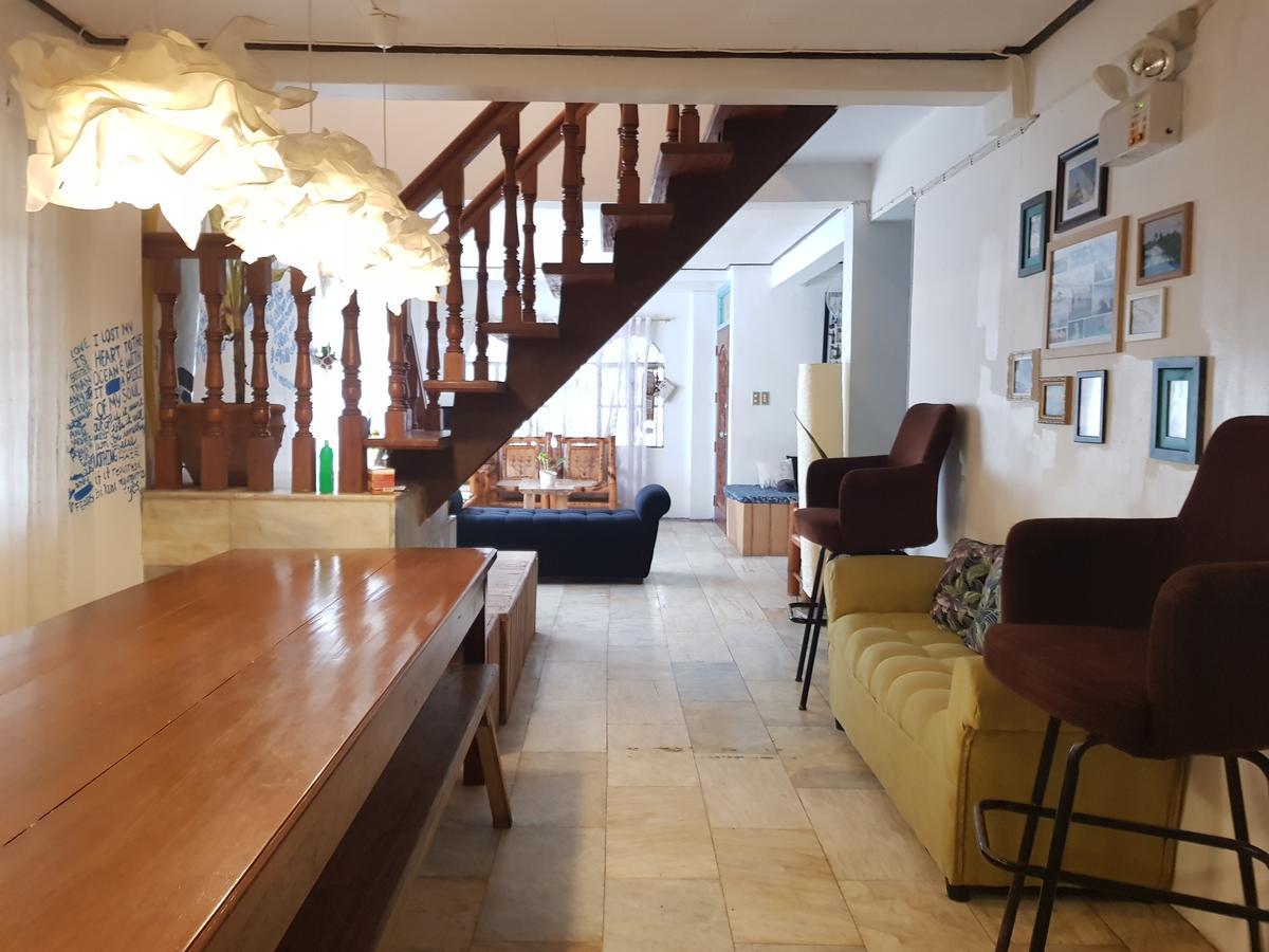 Auberge de jeunesse Go Surfari House à Baler Extérieur photo