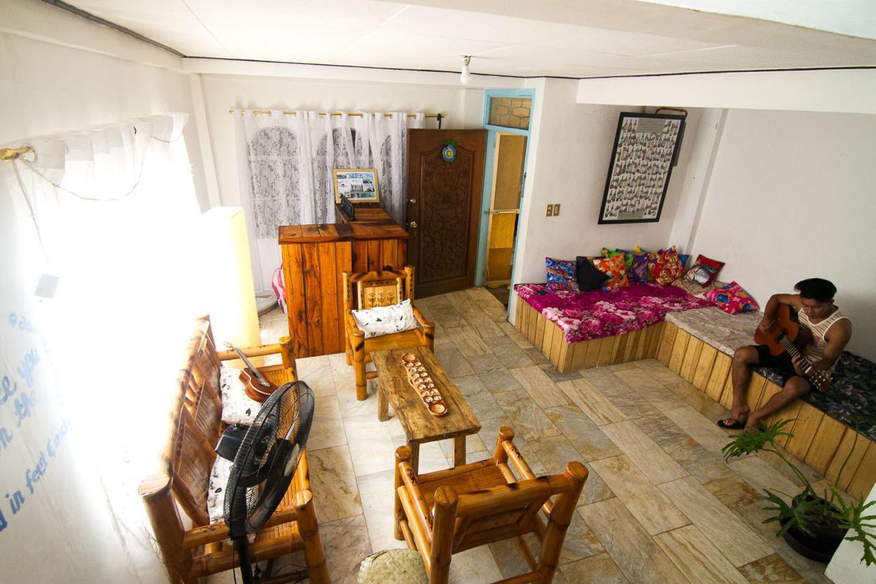 Auberge de jeunesse Go Surfari House à Baler Extérieur photo