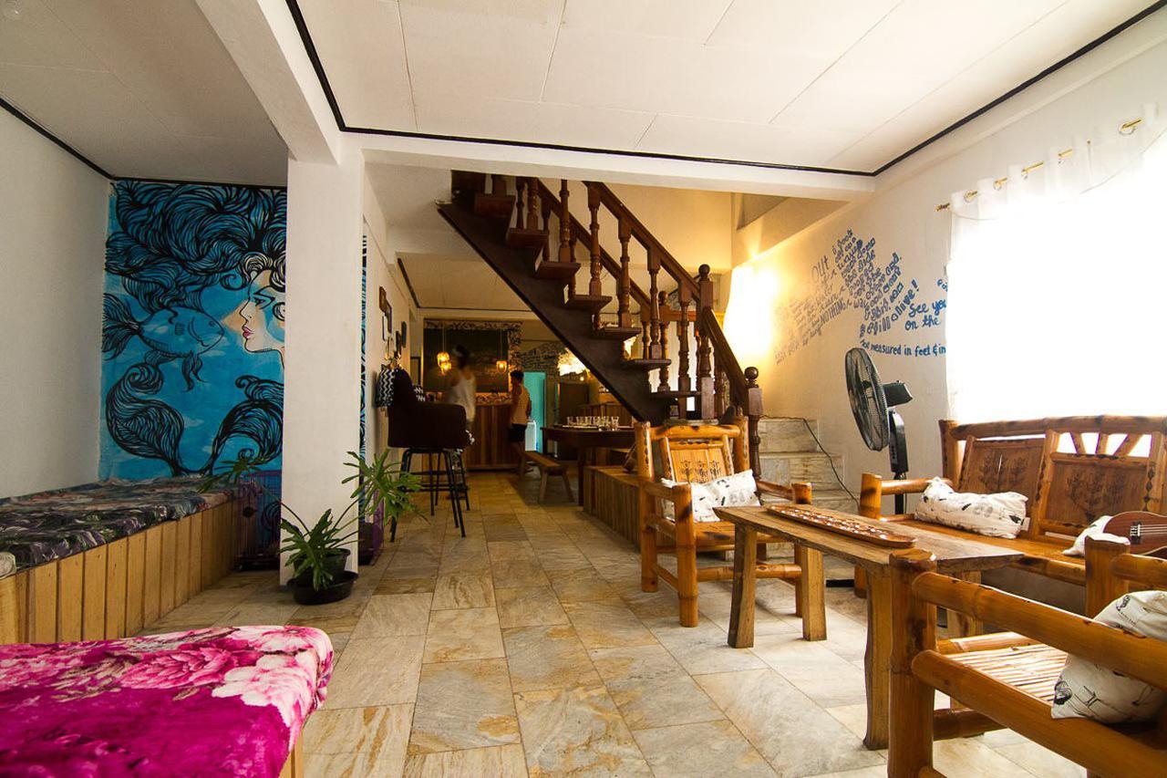 Auberge de jeunesse Go Surfari House à Baler Extérieur photo